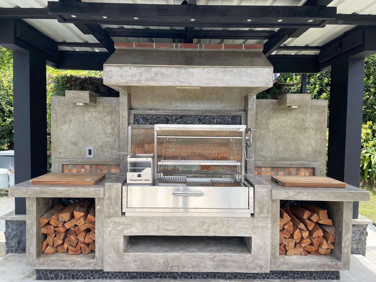 Tagwood BBQ Santa Maria Argentine Wood Fire & Charcoal Gaucho Grill Built-In – 304 Stainless Steel | BBQ05SS