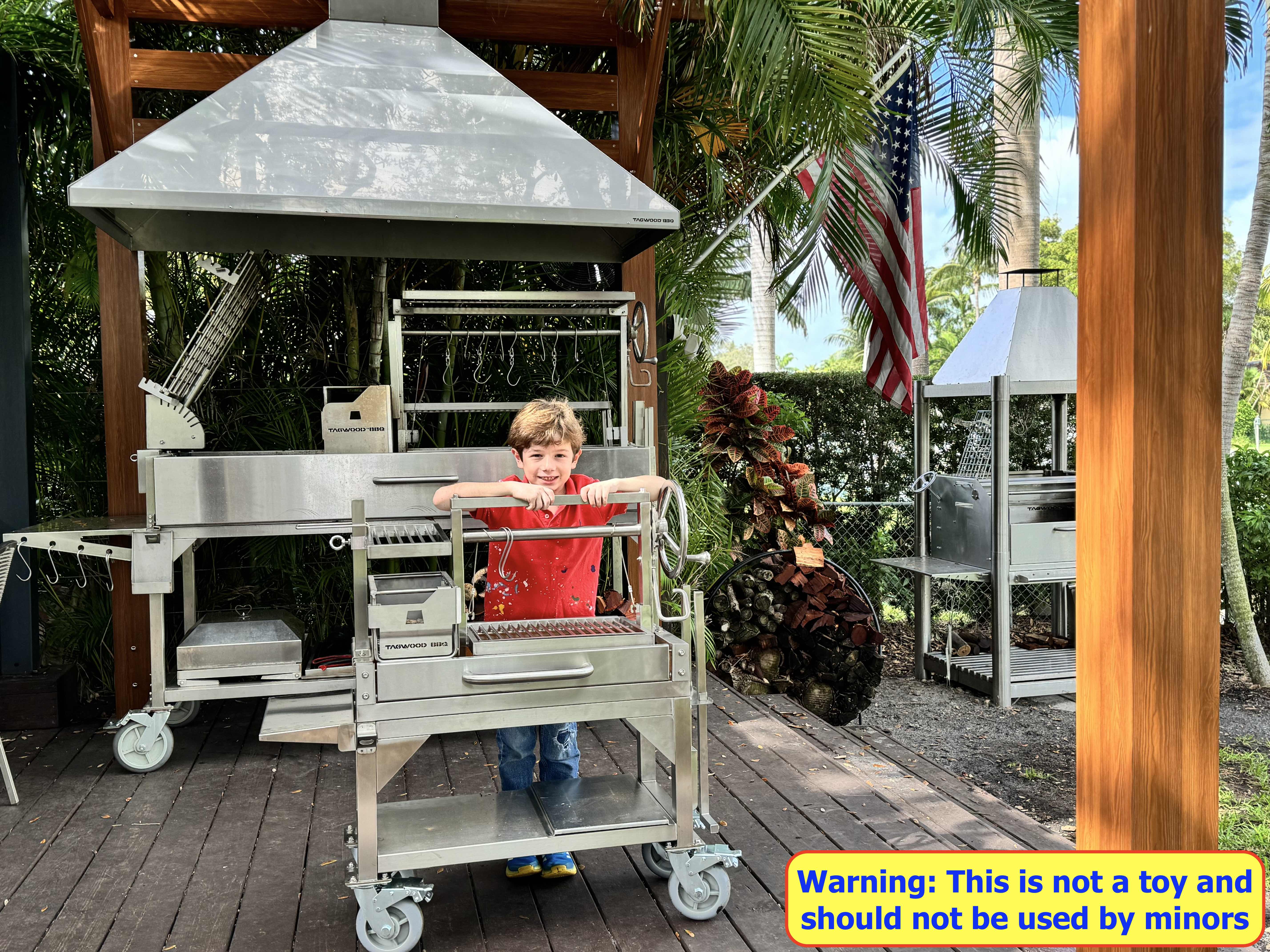 Tagwood BBQ03SS MINI Argentine Santa Maria Wood & Charcoal Grill