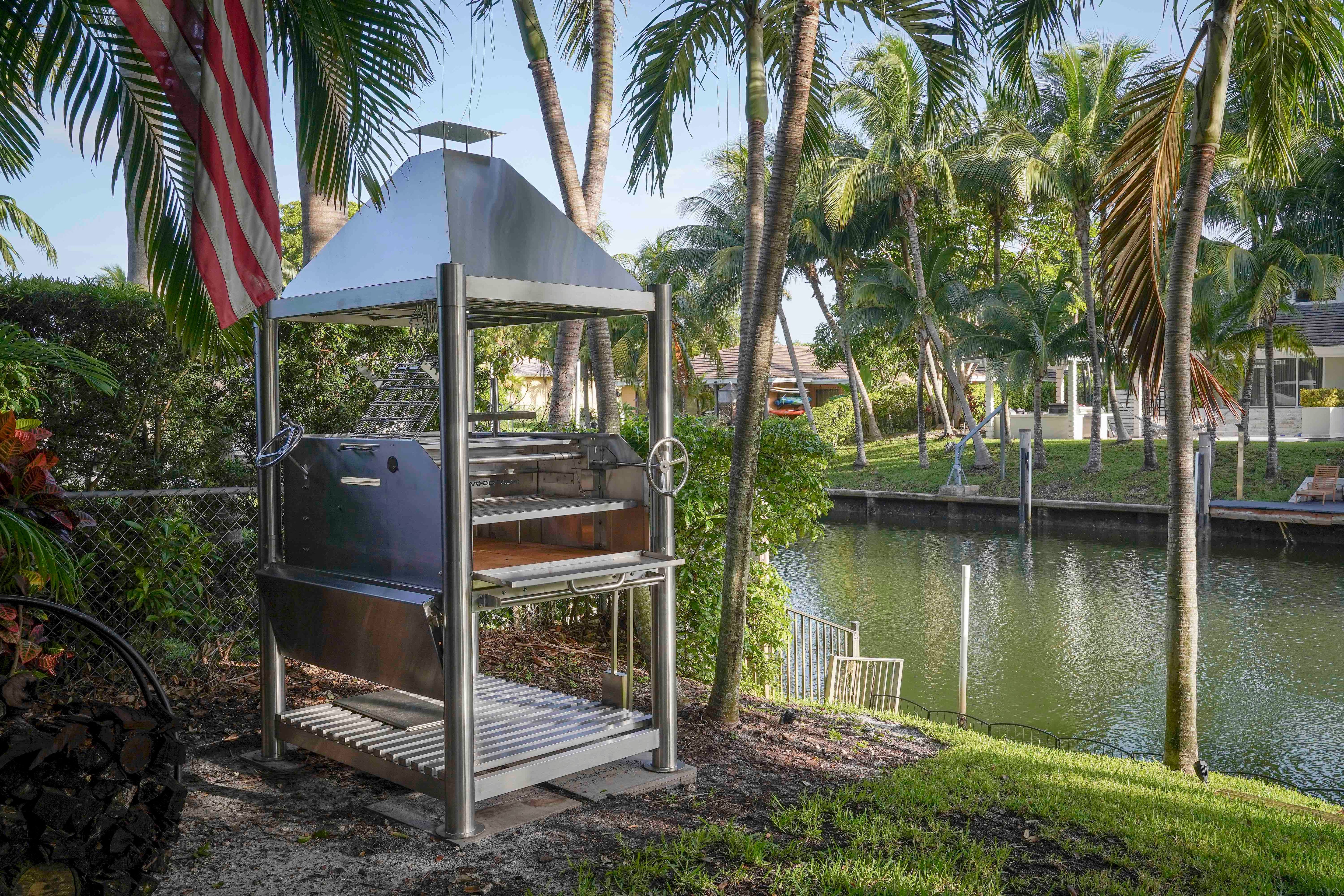 Tagwood BBQ12SS Stainless Steel Argentine Santa Maria Gaucho Grill