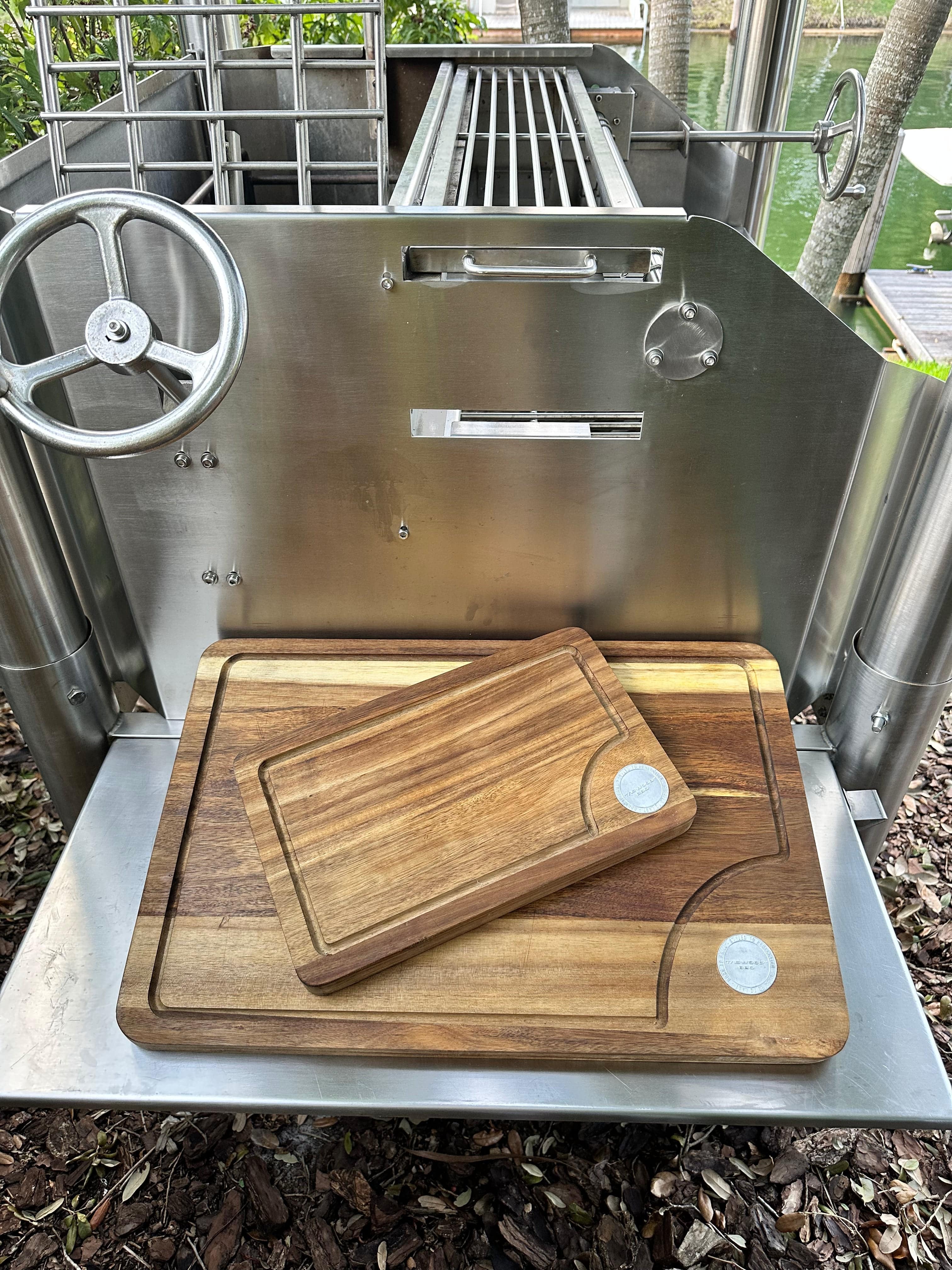 Tagwood BBQ Edge-Grain Acacia Cutting & Carving Board | TAWO05