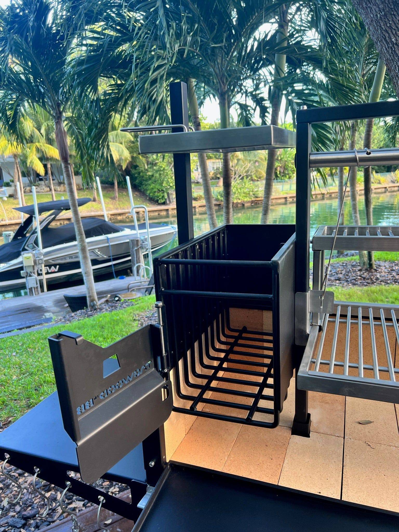 Tagwood BBQ03SI Argentine Santa Maria Wood & Charcoal Gaucho Grill
