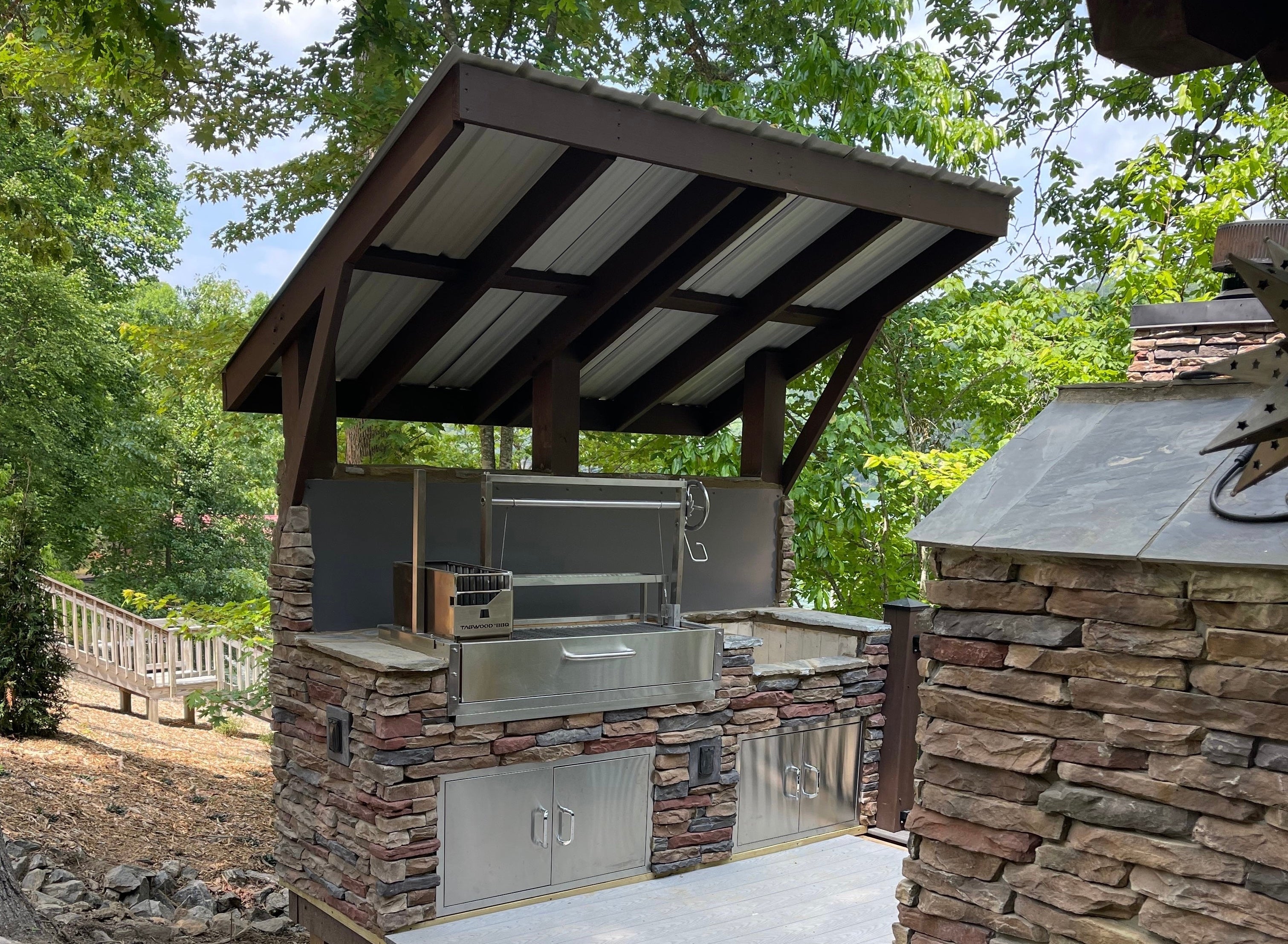 Tagwood BBQ Santa Maria Argentine Wood Fire & Charcoal Gaucho Grill Built-In – 304 Stainless Steel | BBQ05SS