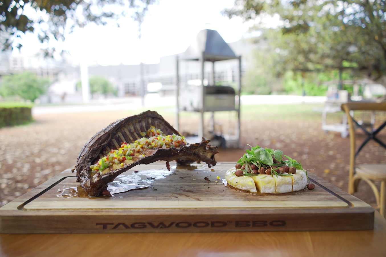 Tagwood BBQ Edge-Grain Acacia Cutting & Carving Board | TAWO05