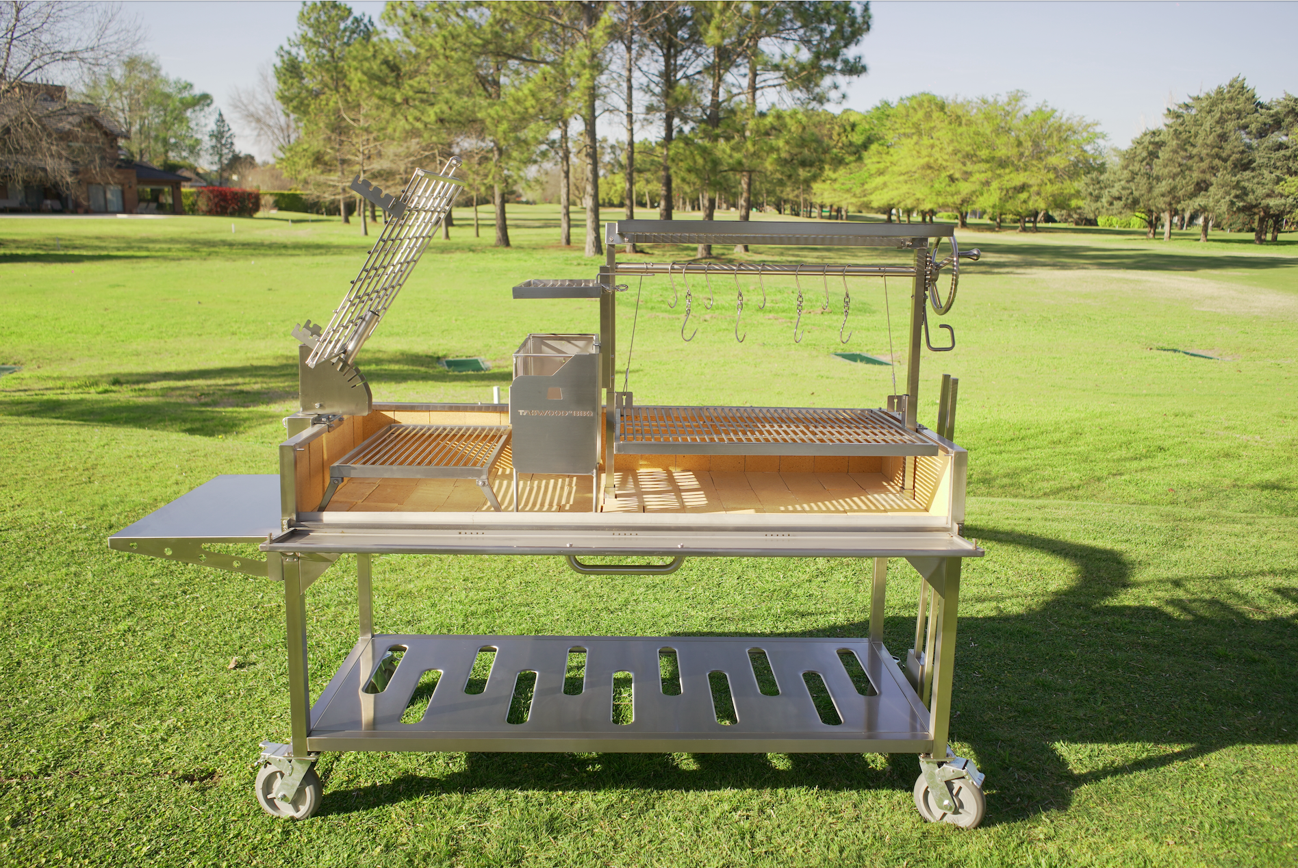 Tagwood BBQ26SS XL Argentine Santa Maria Wood & Charcoal Grill