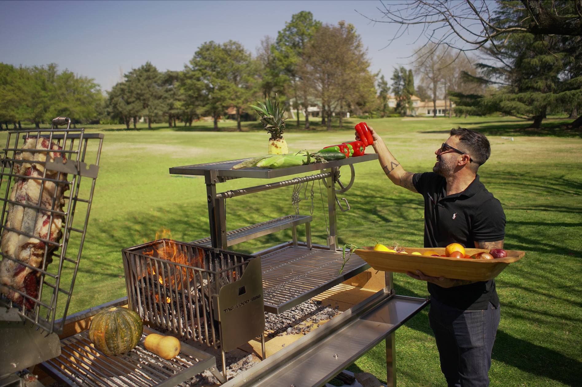 Tagwood BBQ26SS XL Argentine Santa Maria Wood & Charcoal Grill