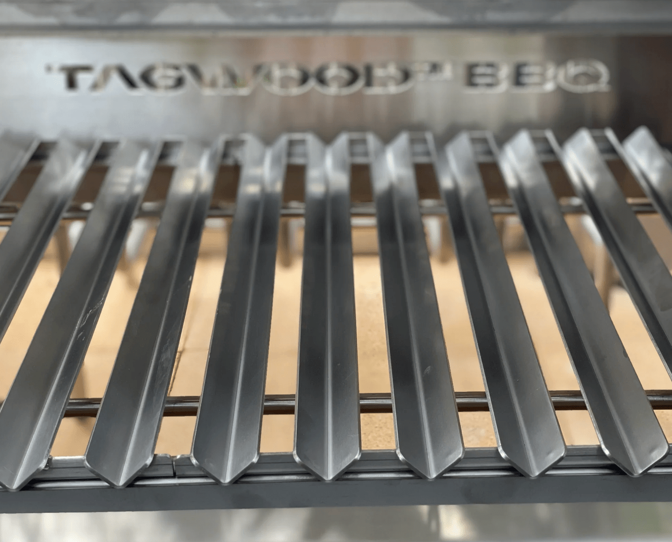 Tagwood BBQ03SI Argentine Santa Maria Wood & Charcoal Gaucho Grill