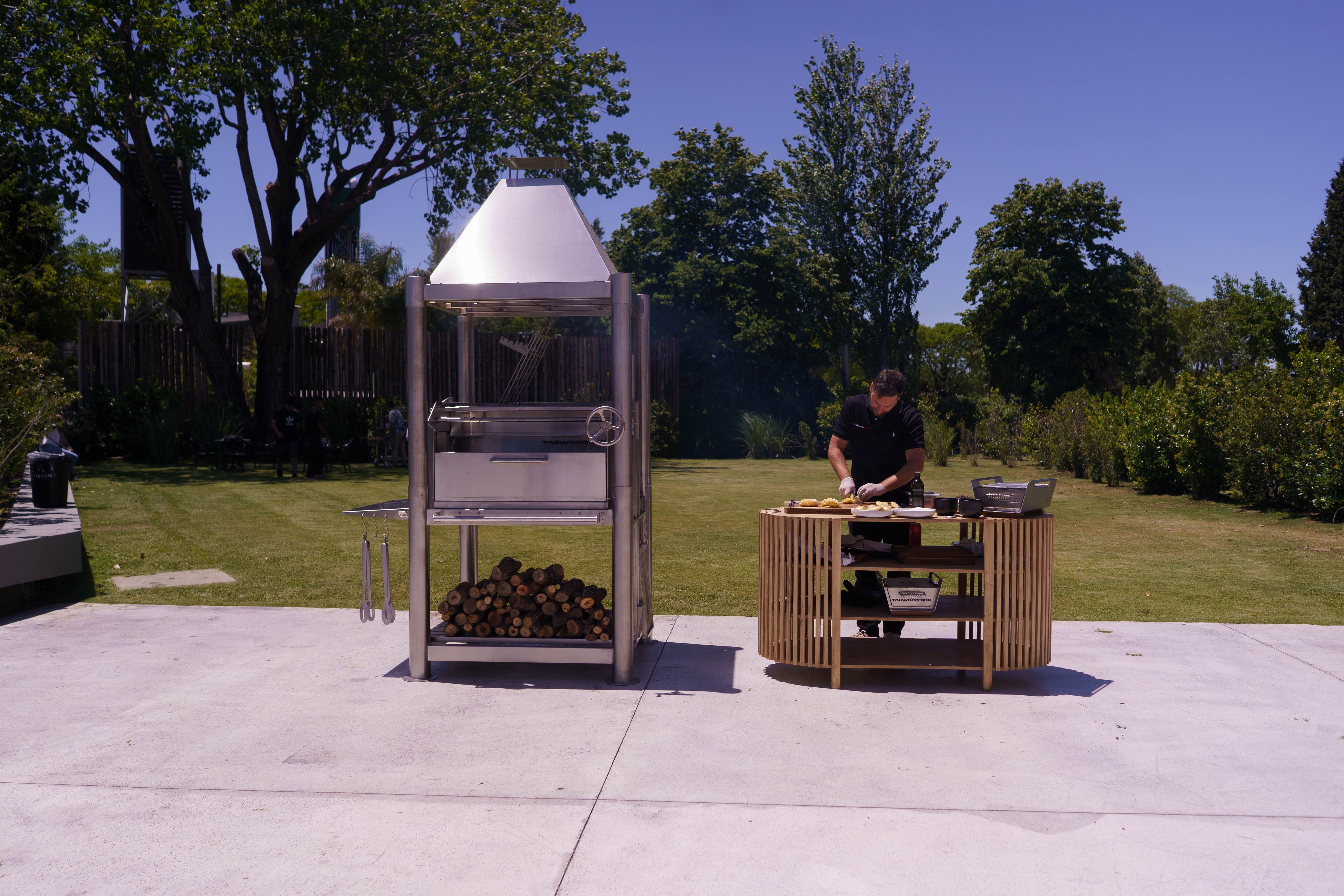Tagwood BBQ02SS All Stainless Santa Maria Gaucho Grill