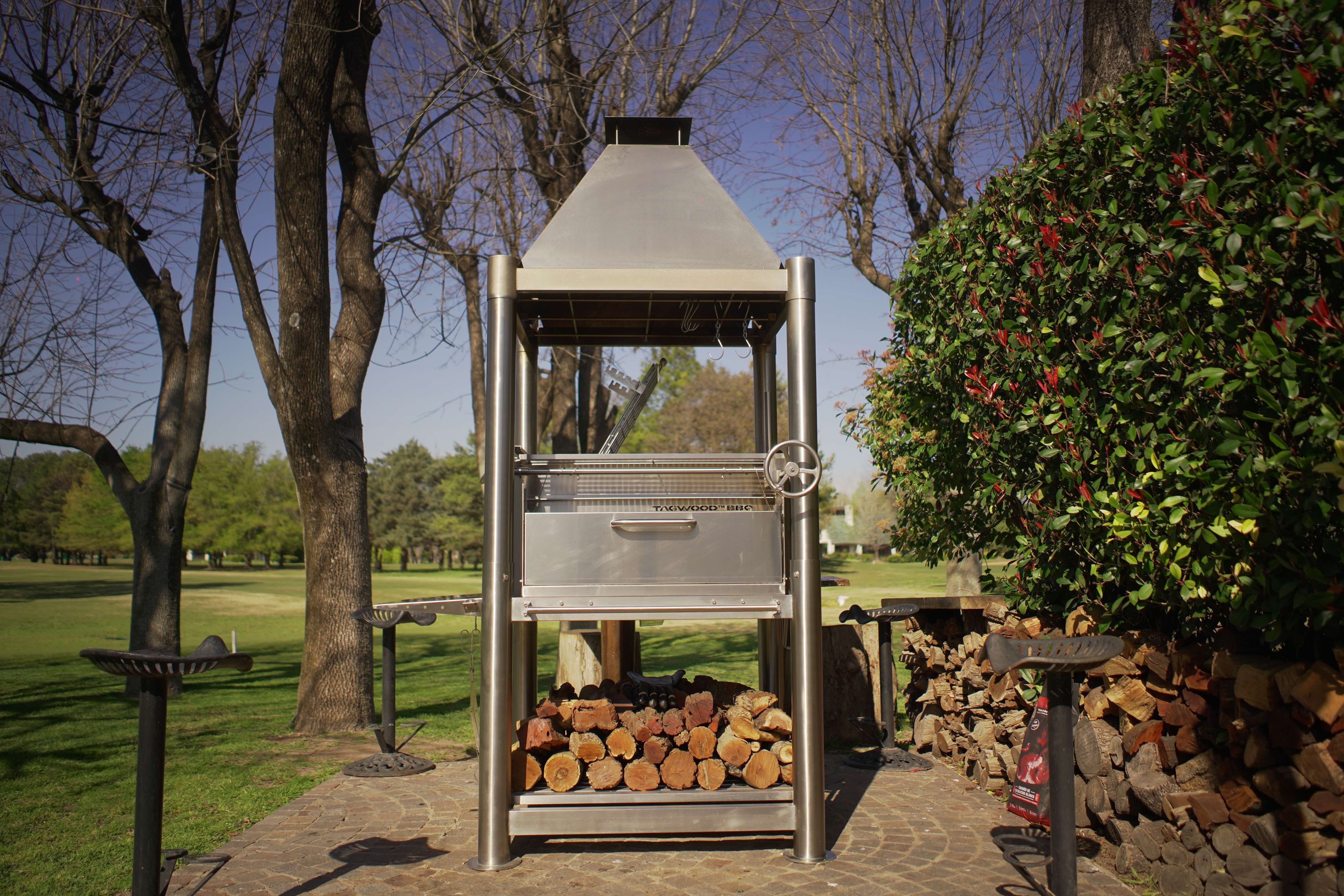 Tagwood BBQ02SS All Stainless Santa Maria Gaucho Grill