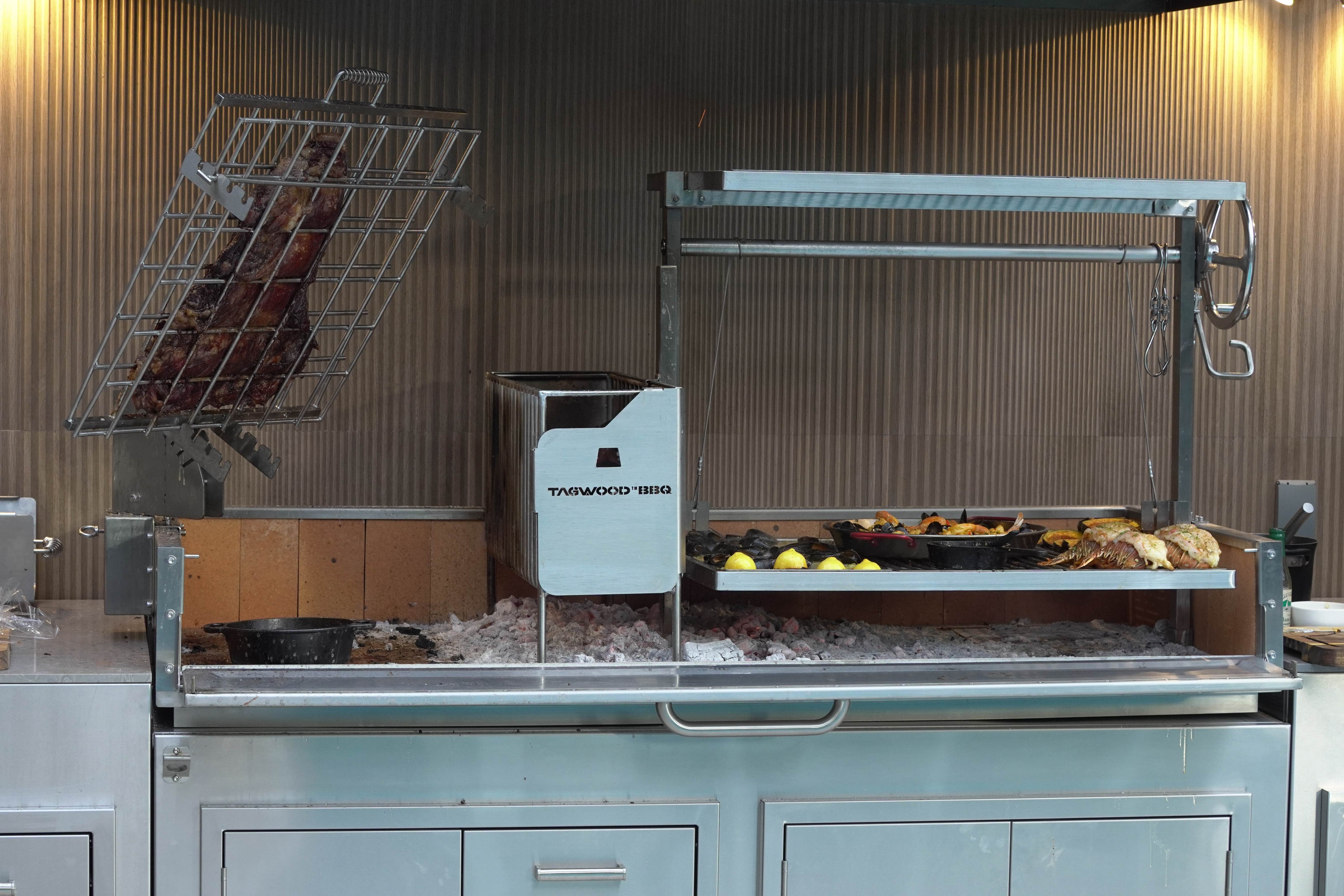 Tagwood BBQ28SS Argentine Santa Maria Wood & Charcoal Gaucho Grill