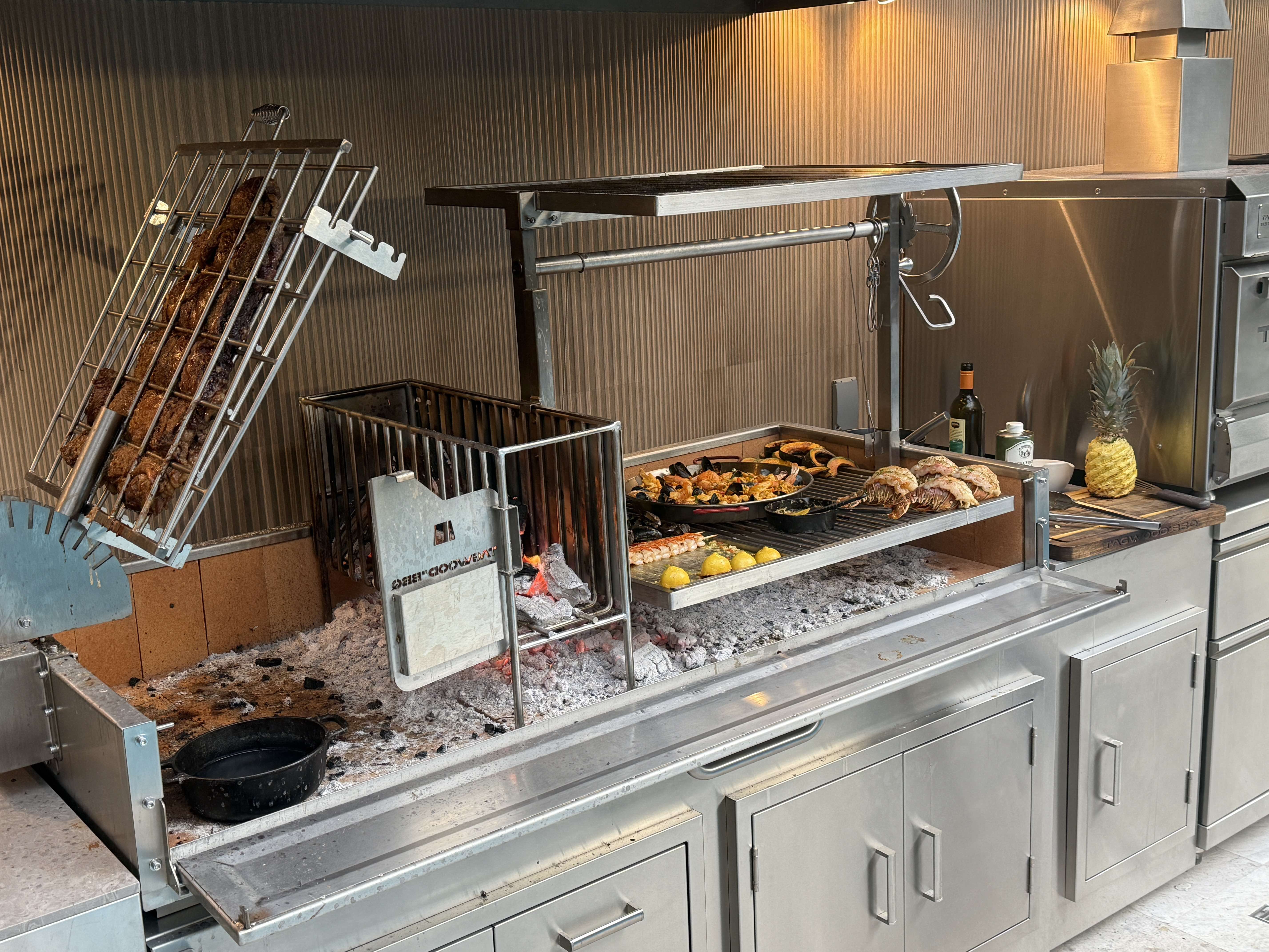 Tagwood BBQ28SS Argentine Santa Maria Wood & Charcoal Gaucho Grill