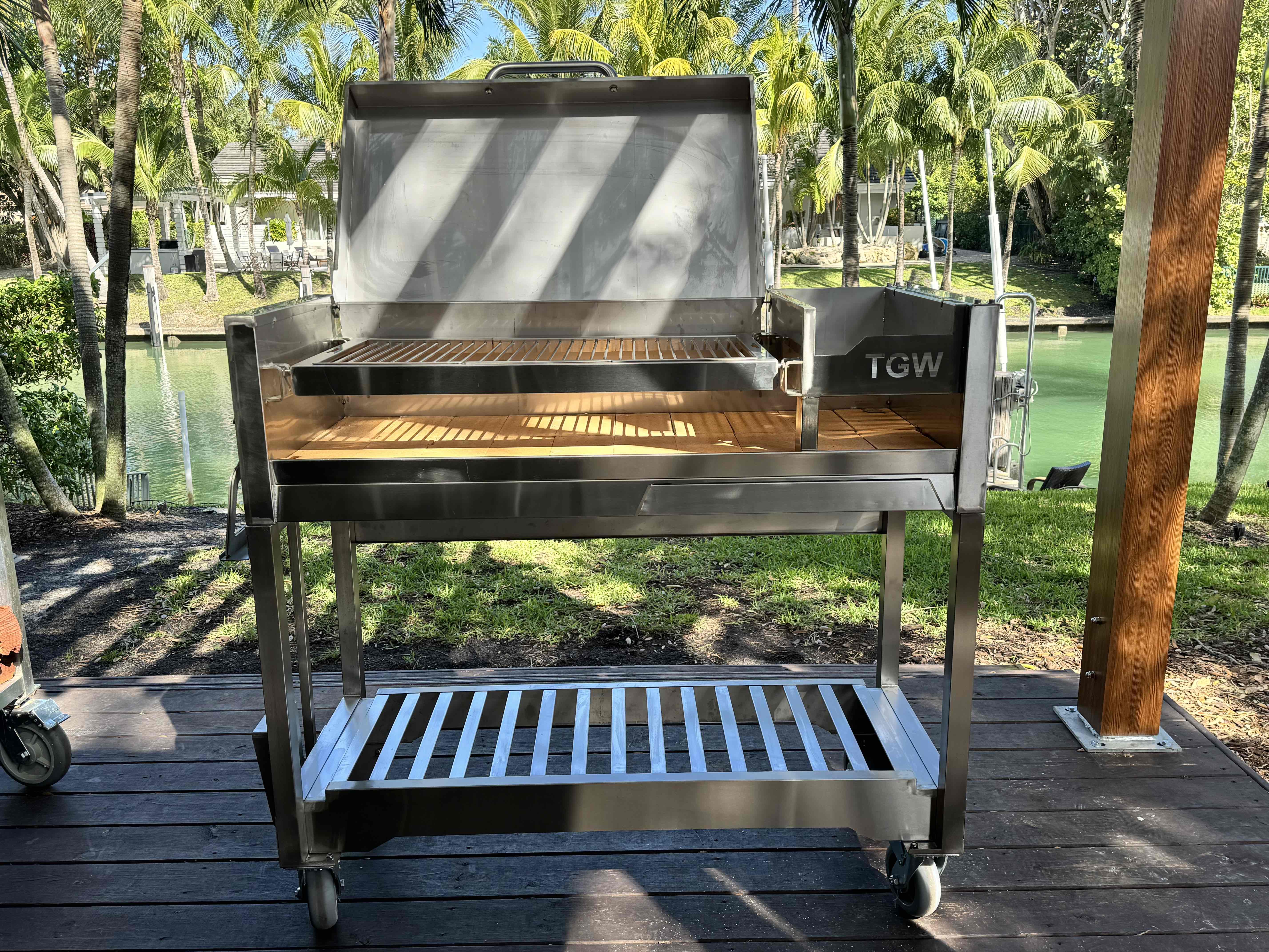Tagwood BBQ18SS Argentine Wood & Charcoal Gaucho Grill – Pre-Order