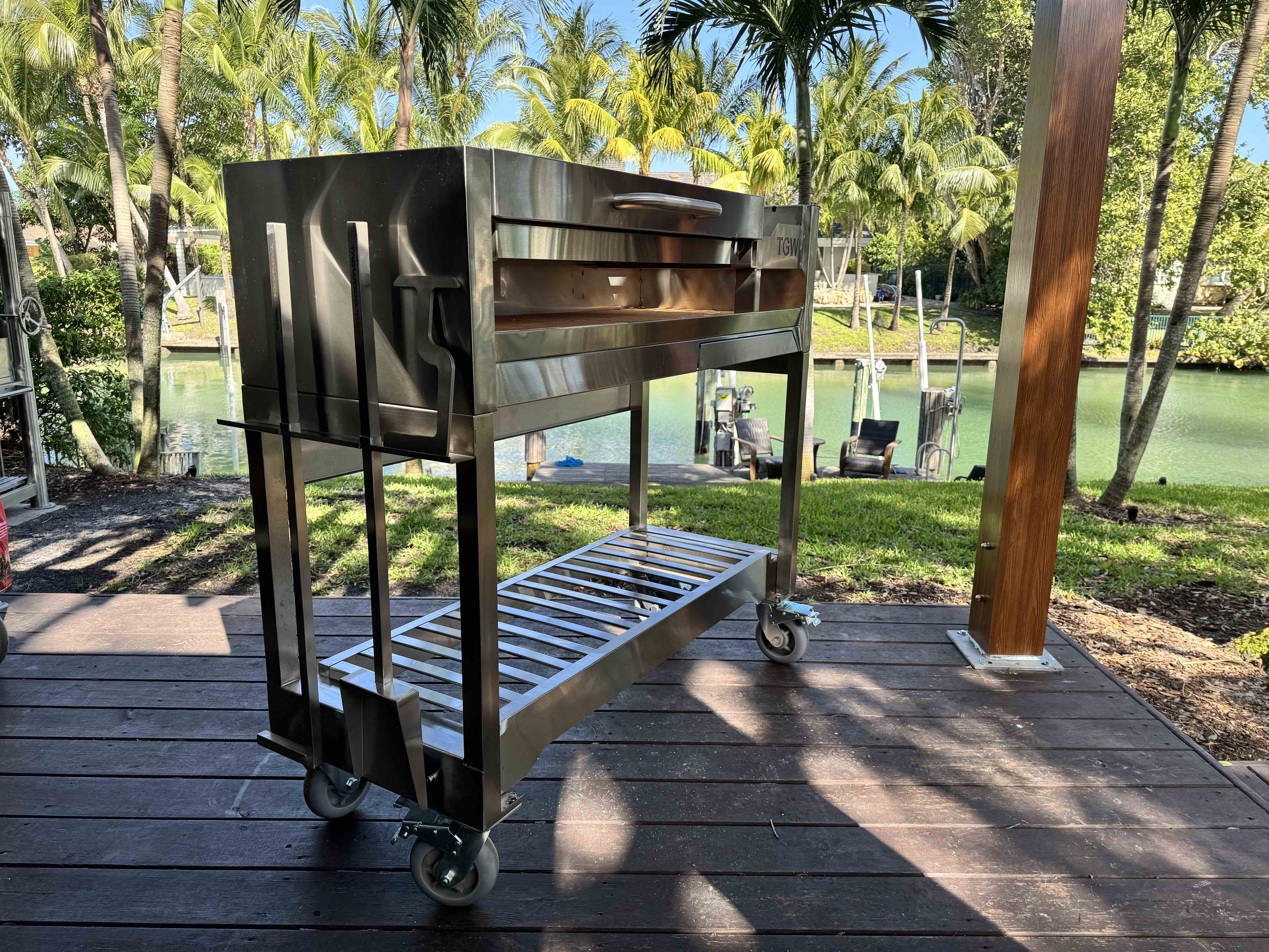 Tagwood BBQ18SS Argentine Wood & Charcoal Gaucho Grill – Pre-Order