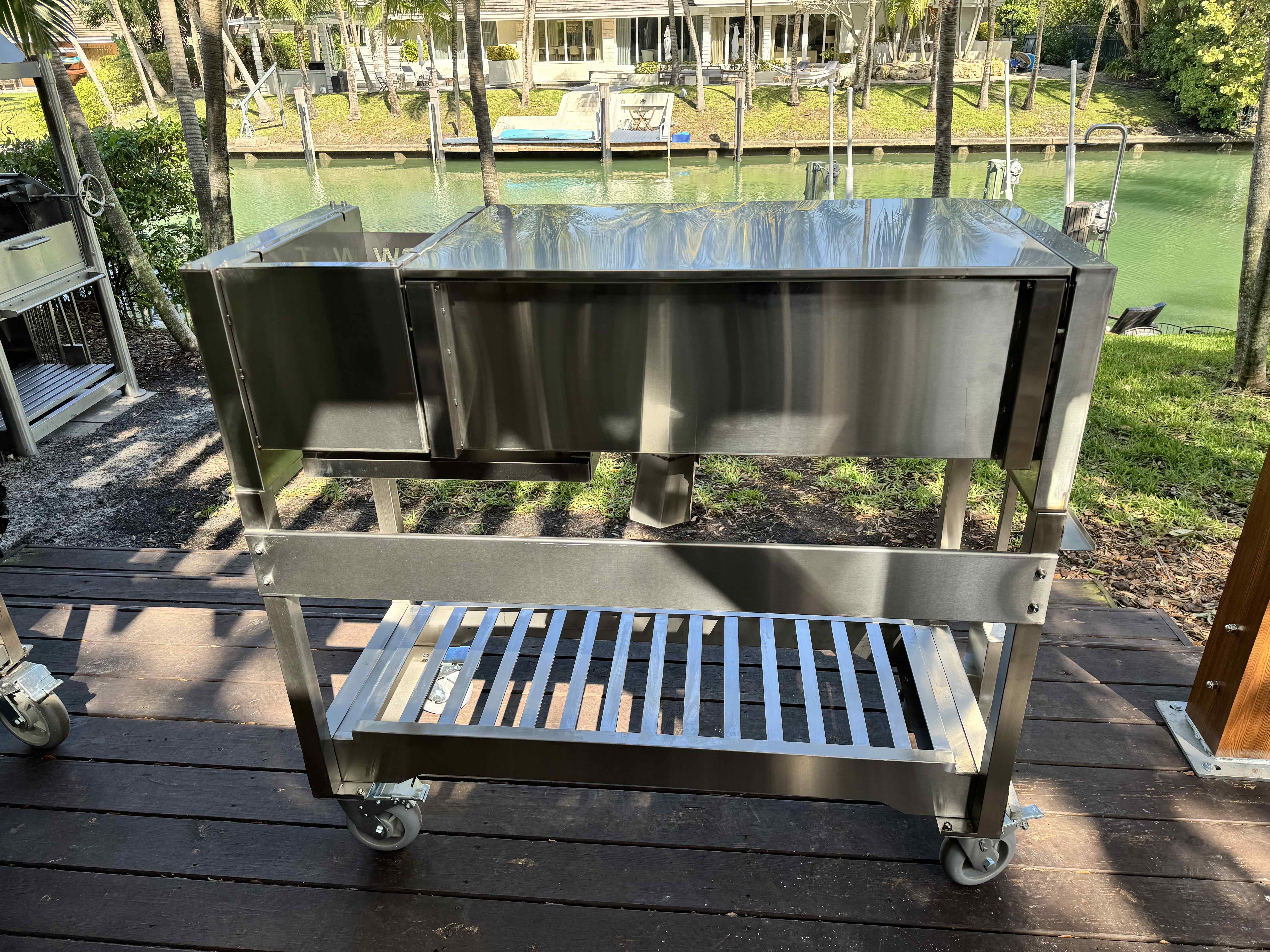 Tagwood BBQ18SS Argentine Wood & Charcoal Gaucho Grill – Pre-Order
