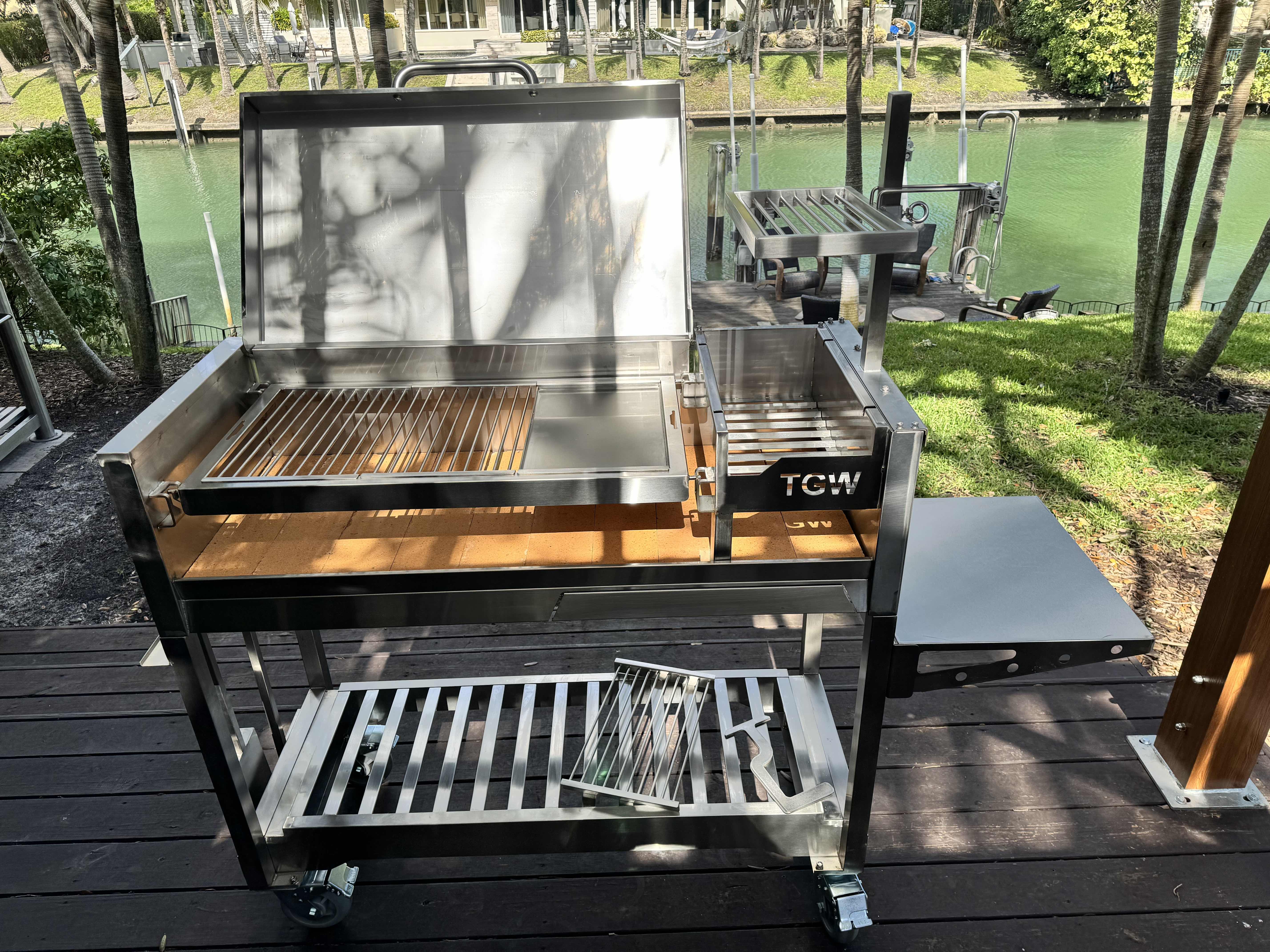 Tagwood BBQ18SS Argentine Wood & Charcoal Gaucho Grill – Pre-Order