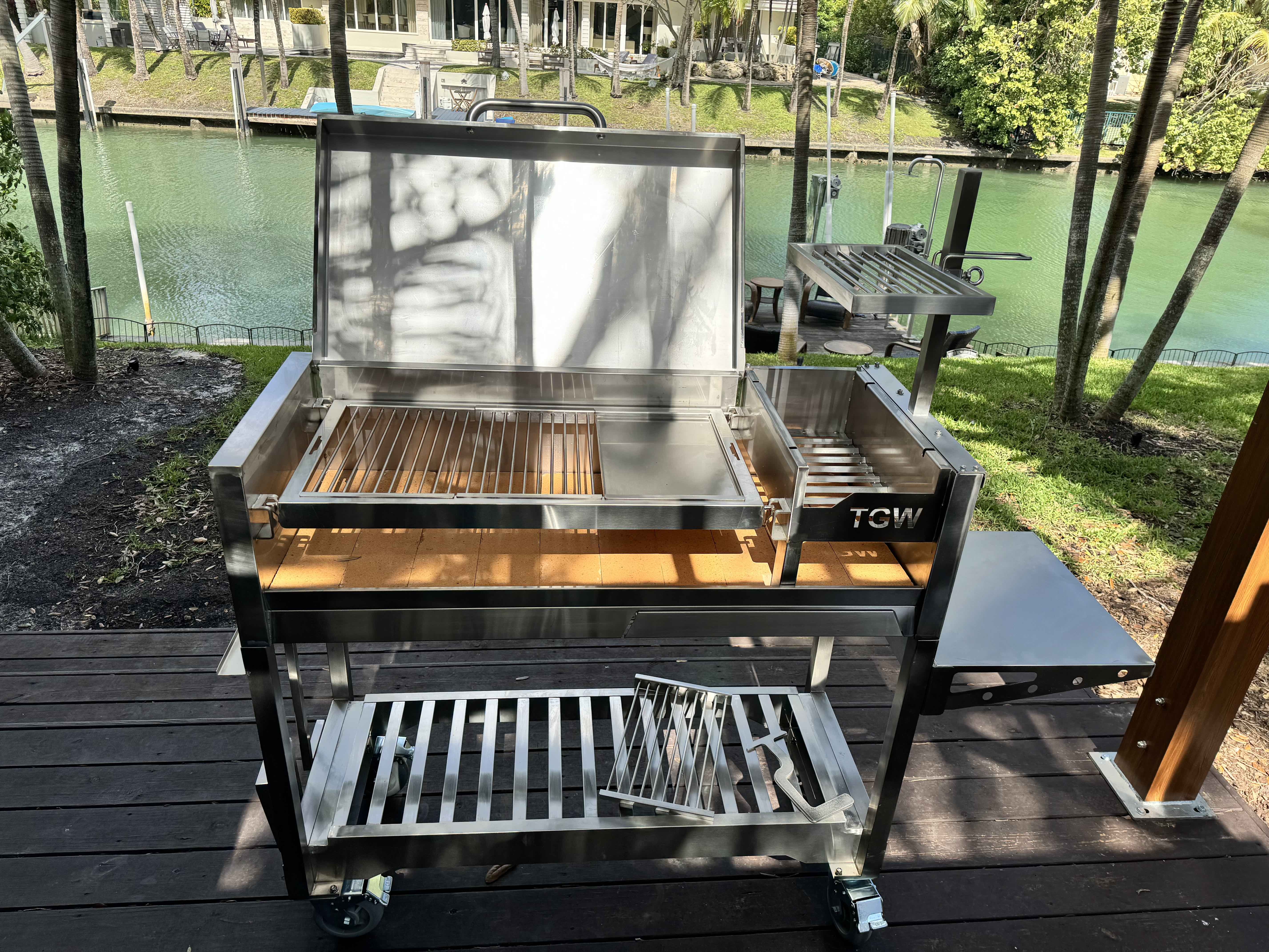 Tagwood BBQ18SS Argentine Wood & Charcoal Gaucho Grill – Pre-Order