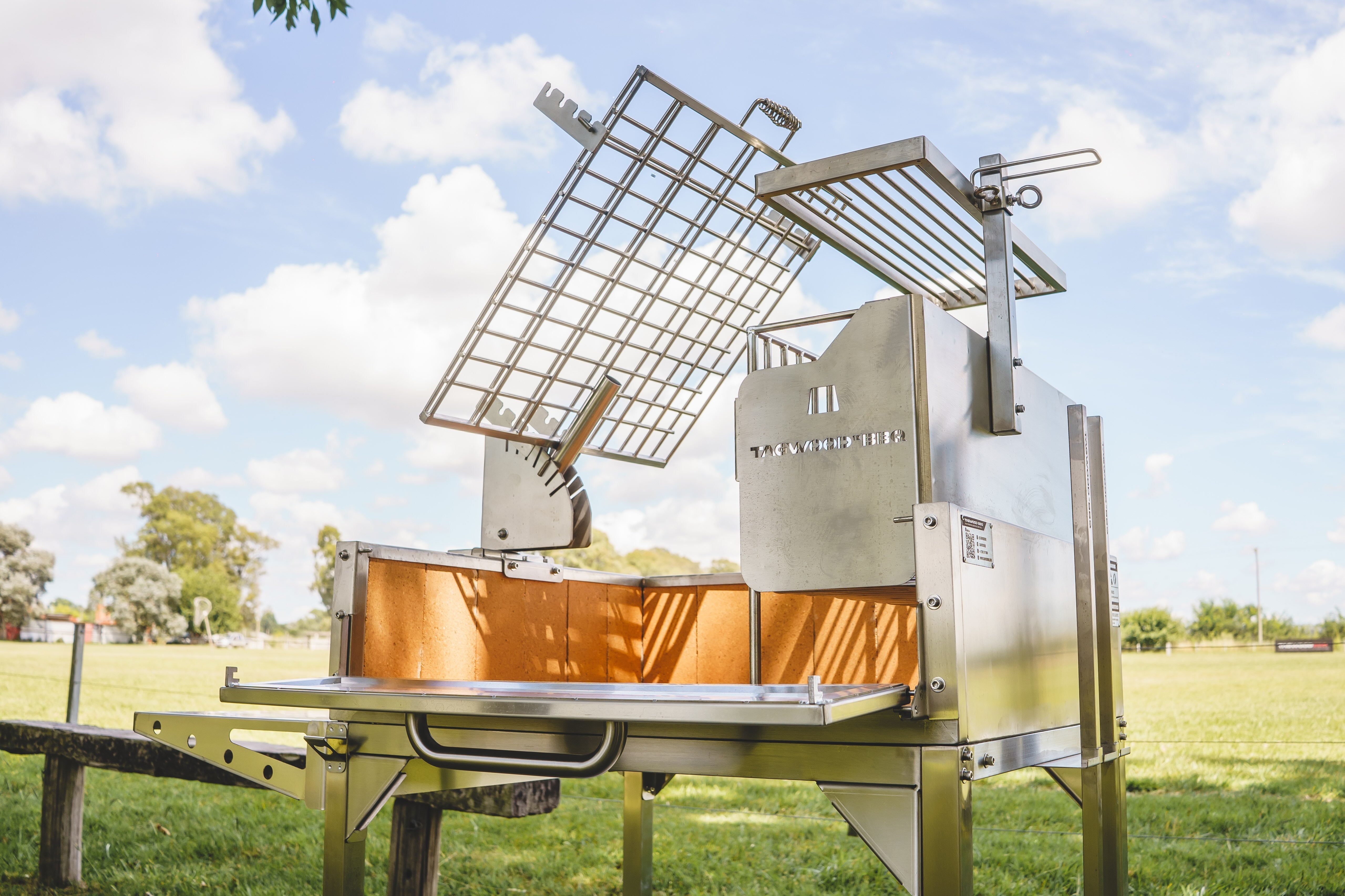 Tagwood BBQ Argentine Clamp Grill with Firebox – BBQ33SS