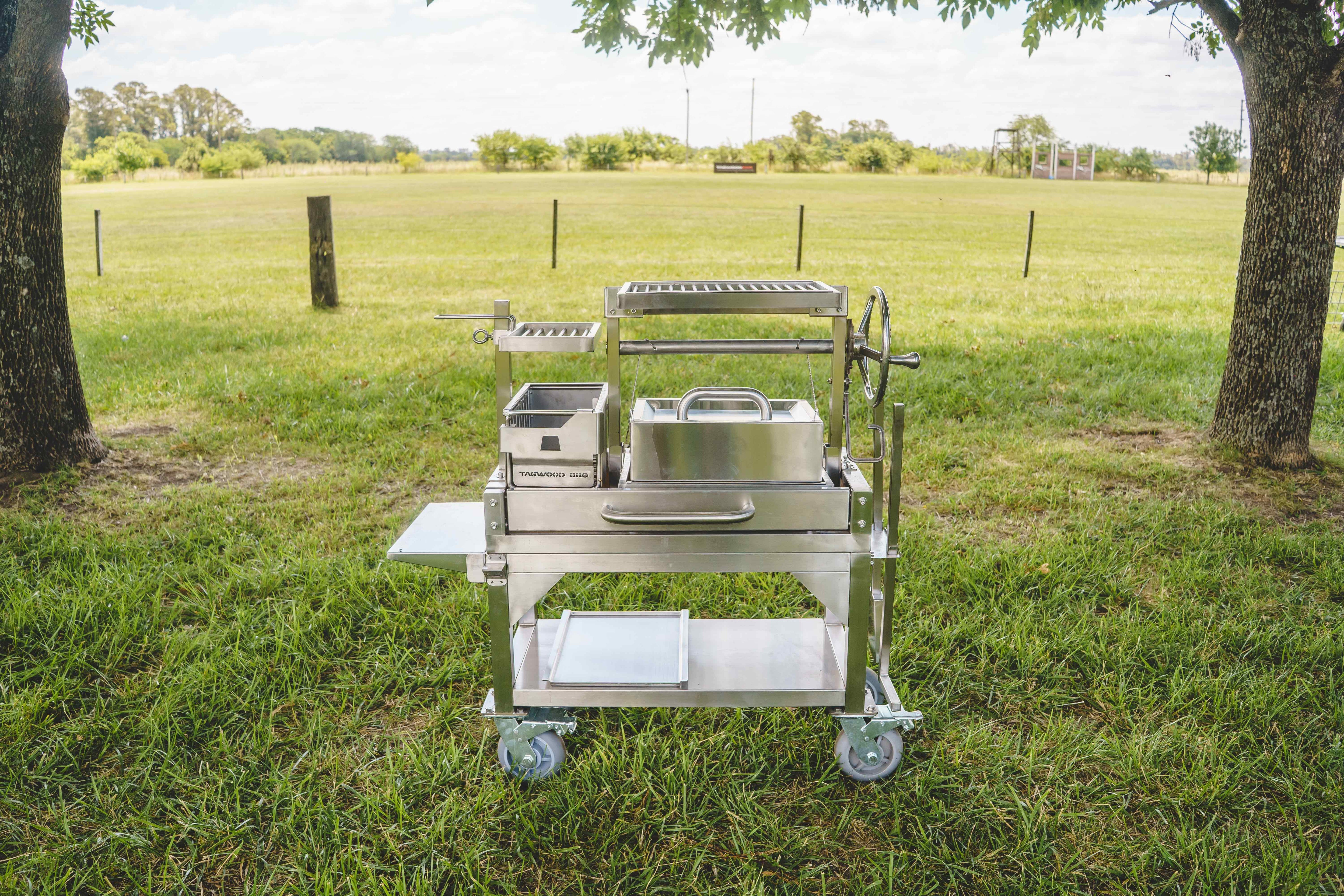 Tagwood BBQ03SS MINI Argentine Santa Maria Wood & Charcoal Grill