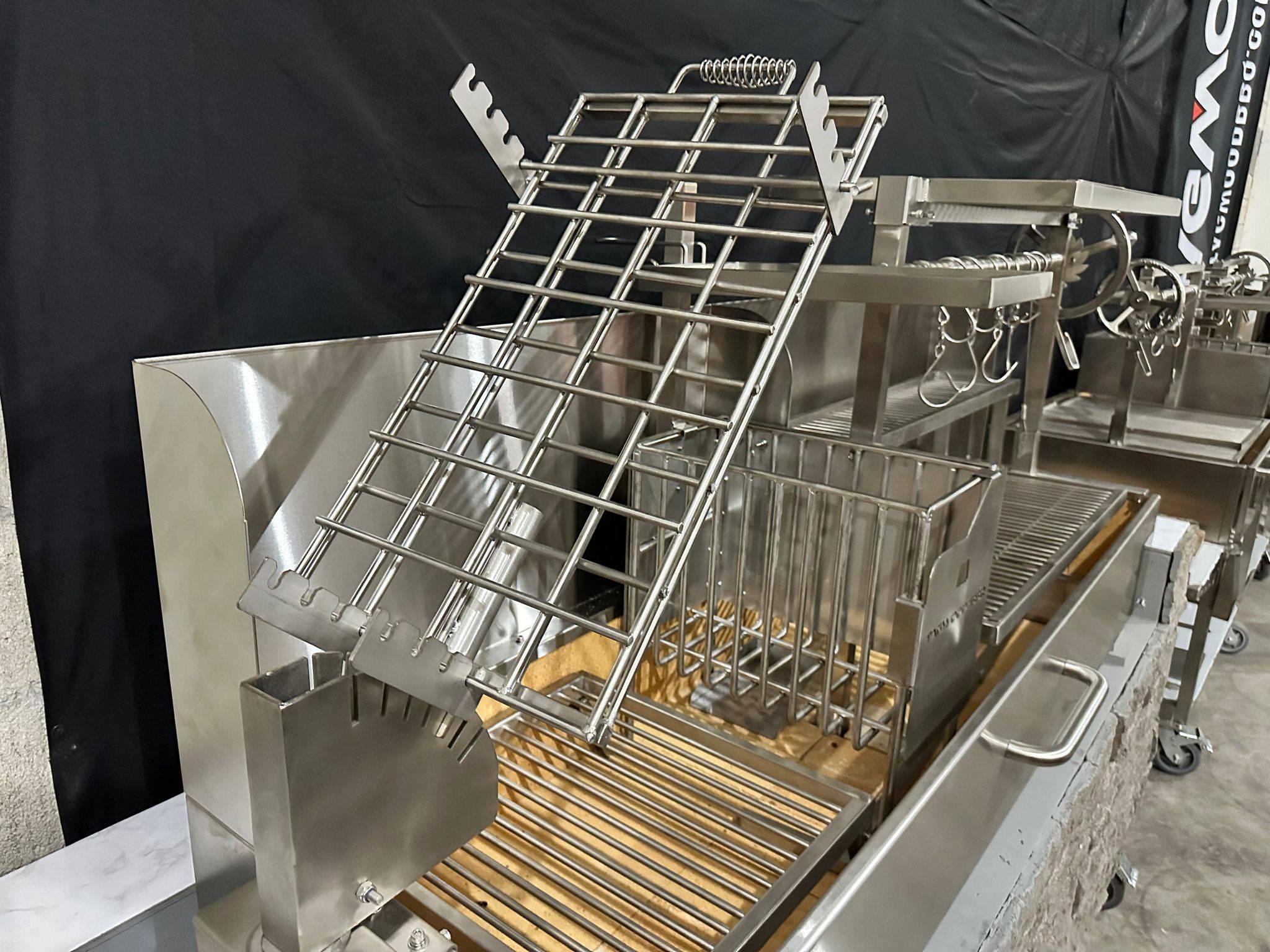 Tagwood BBQ Stainless Steel Wind Guard (Left Side) | BBQ61SS